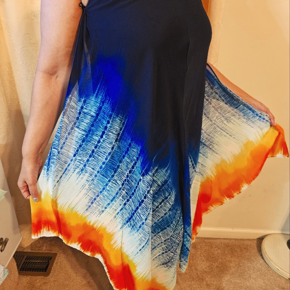 Dress - Picture 3 of 3